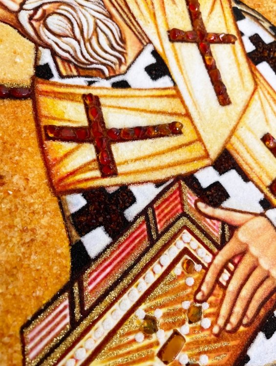 Икона Преподобный Спиридон Чудотворец Тримифунтский из янтаря