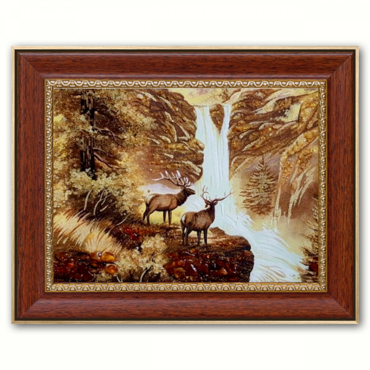 Пейзаж - Пара оленей у водопада из янтаря