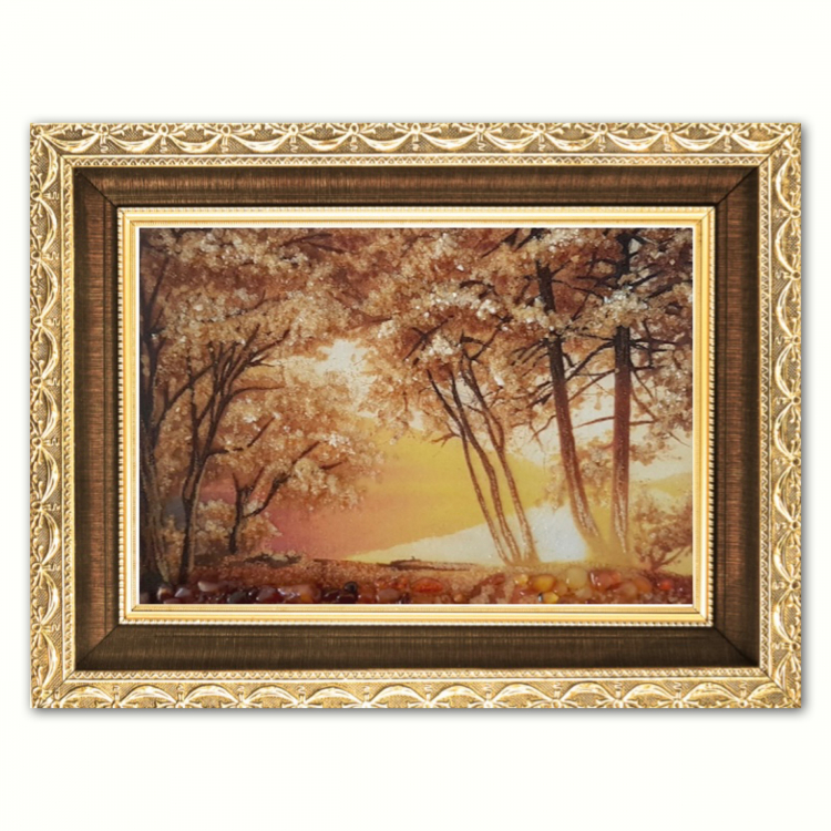 Пейзаж - Восход солнца на берегу озера из янтаря