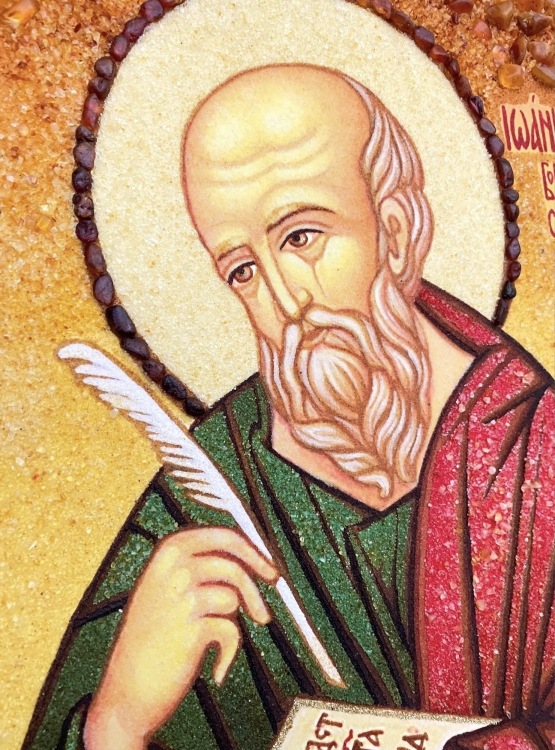 Икона Апостол Иоанн Богослов из янтаря