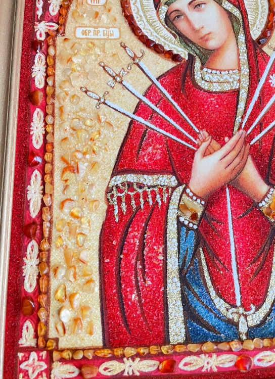 Икона Семистрельная из янтаря