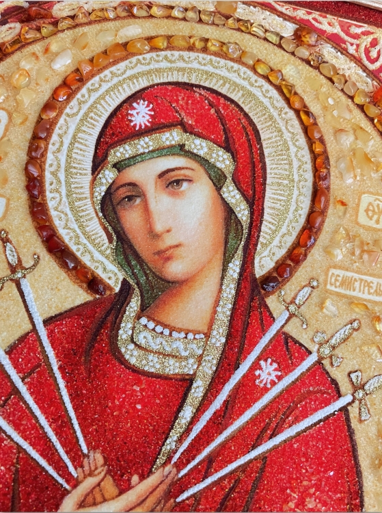 Икона Семистрельная из янтаря