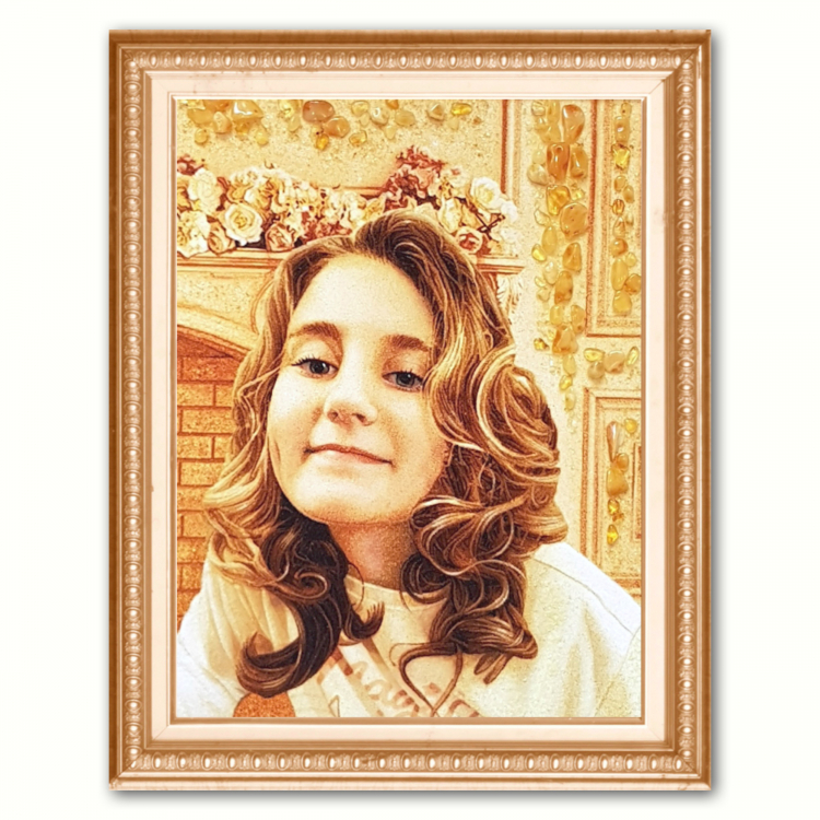 Портрет детский из янтаря