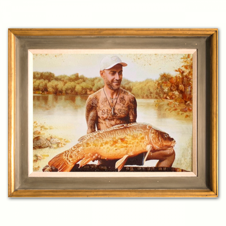 Портрет из янтаря