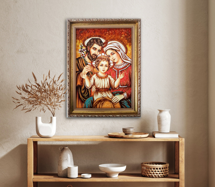 Икона Святая Семья из янтаря