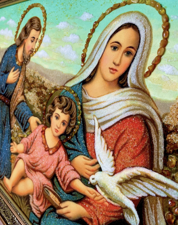 Икона Святое Семейство (с голубем) из янтаря