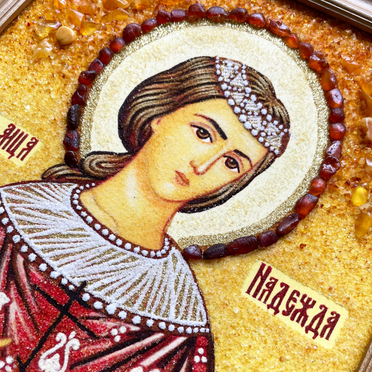 Икона Надежда Римская Святая из янтаря