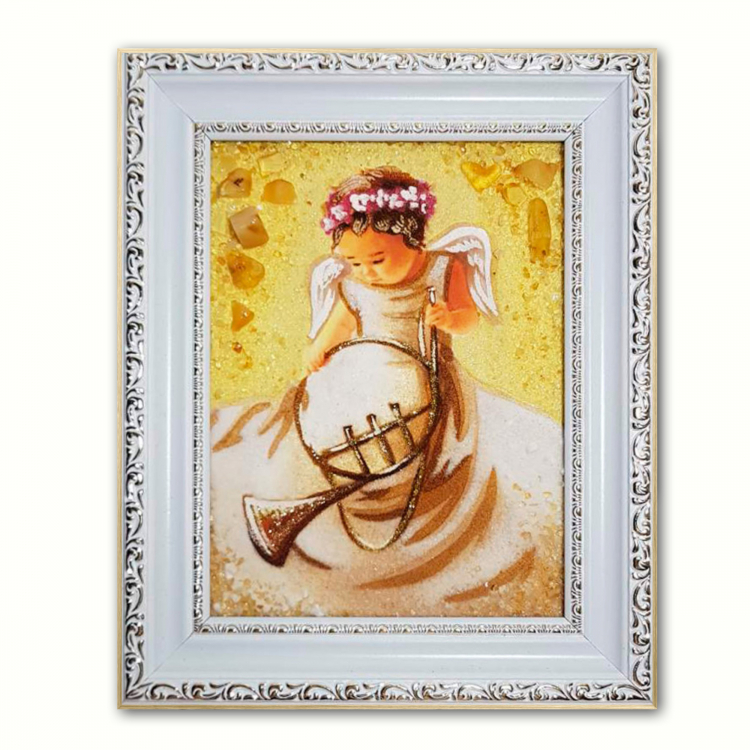 Ангелочек музыкант из янтаря