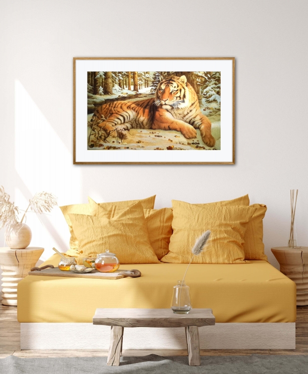 Картина Тигр на снегу из янтаря