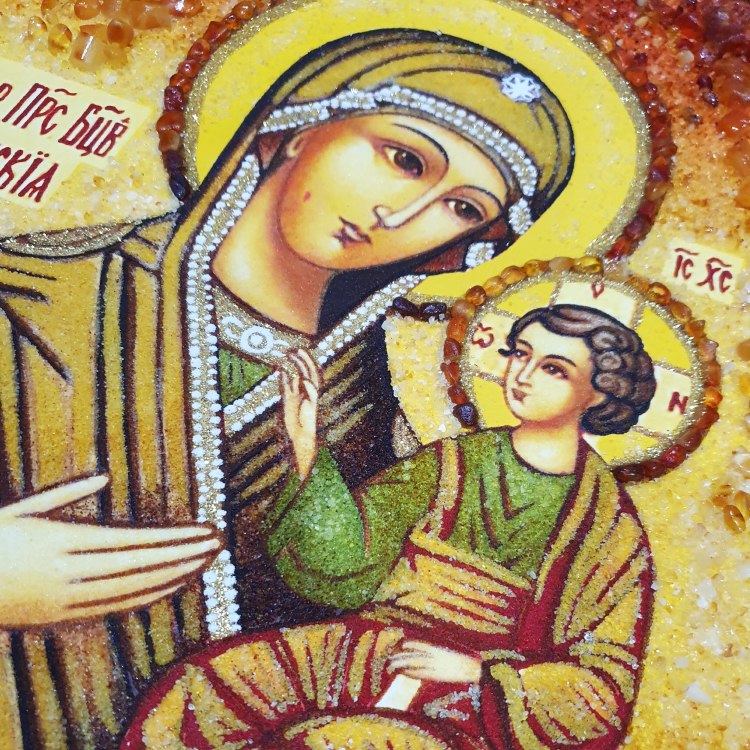 Іверська вінчальна пара з бурштину