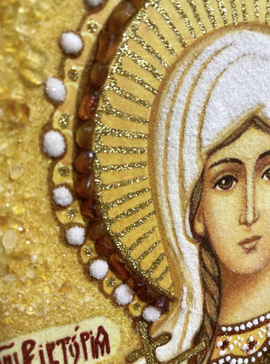 Ікона Свята Вікторія Кордубська з бурштину