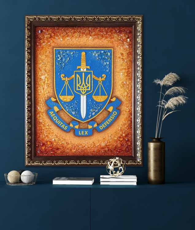 Картина - Емблема Офісу Генпрокурора з бурштину