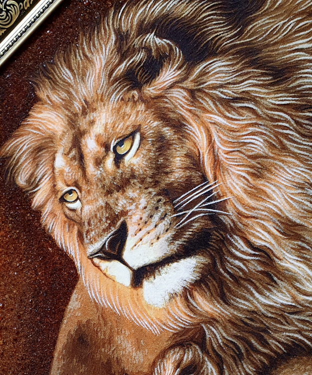 Картина Лев та Левиця з бурштину