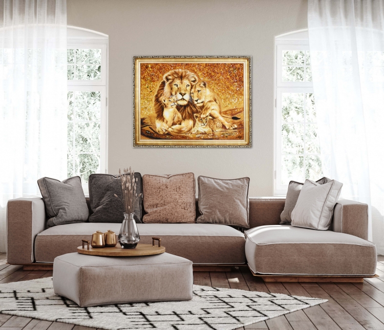 Картина Красиві леви – сімейна ідилія з бурштину